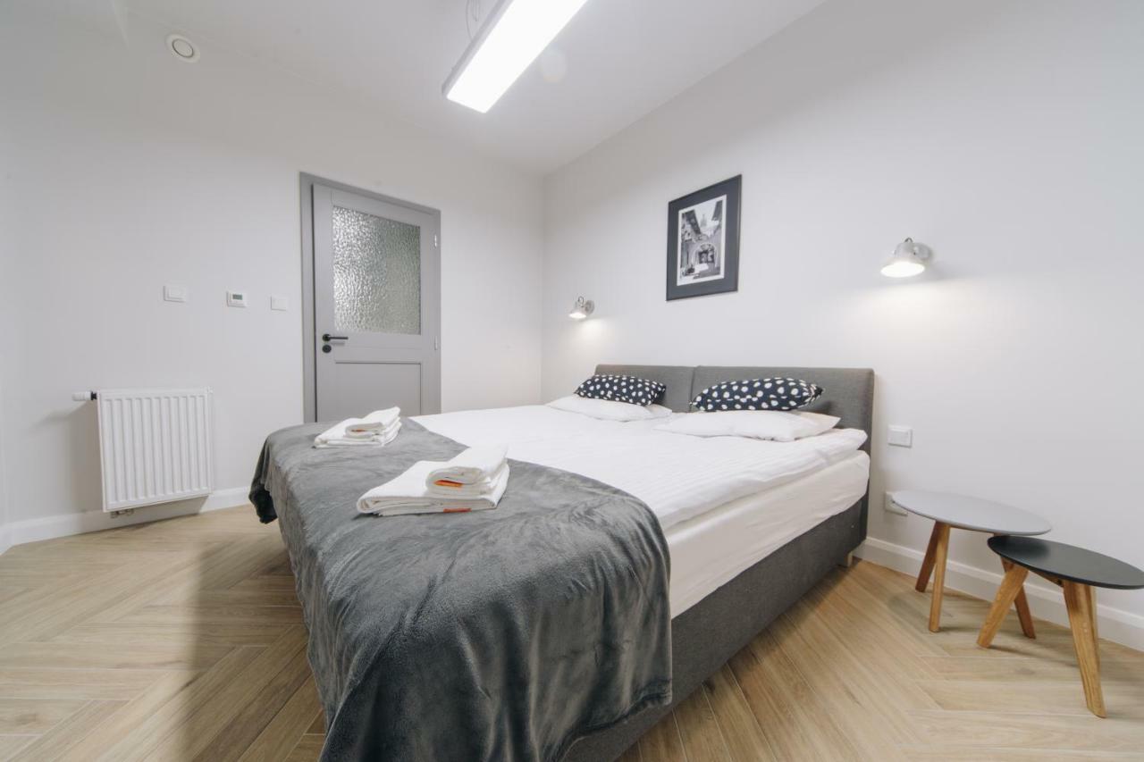 M5 Main Square Stylish One Bedroom Krakow Luaran gambar